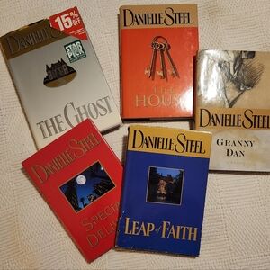 Danielle Steel Book Collection